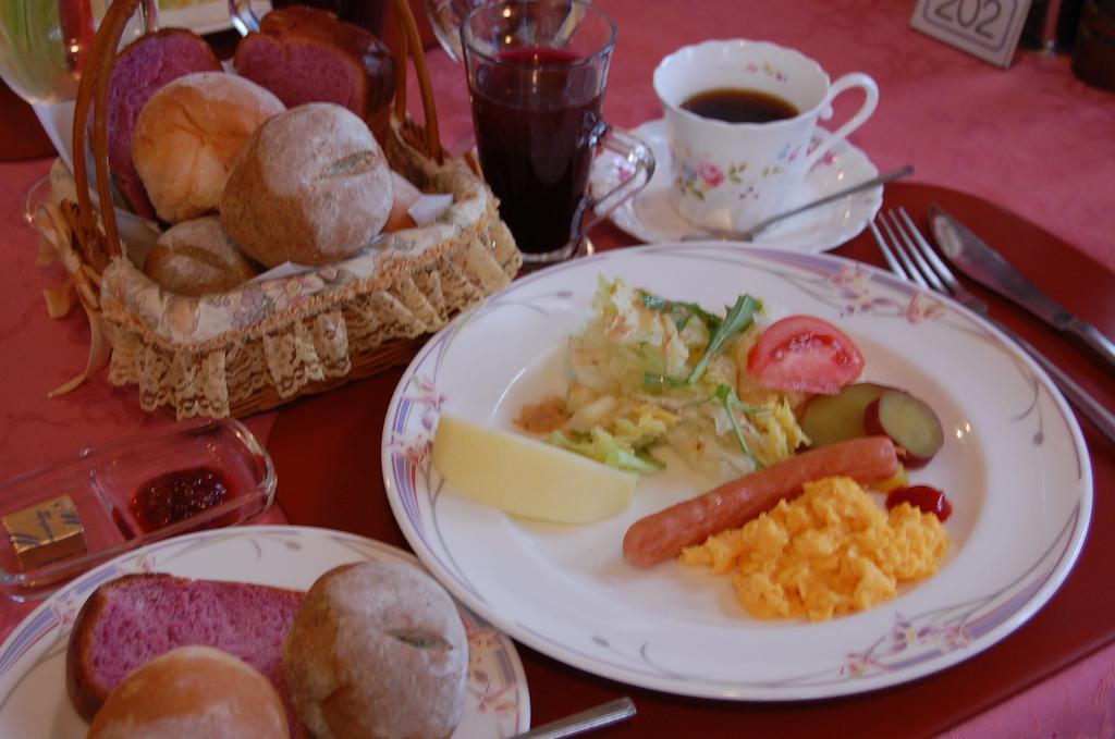 Petit Hotel And Restaurant Air Mail Χακούμπα Δωμάτιο φωτογραφία