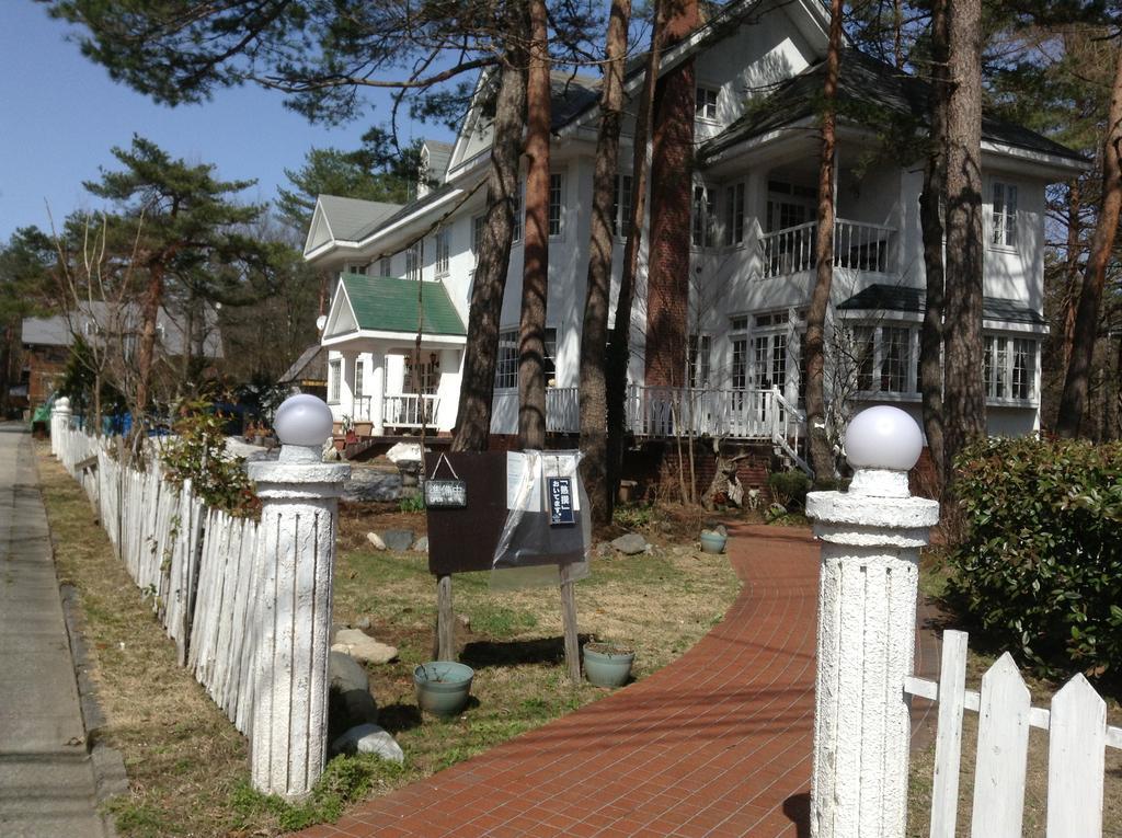 Petit Hotel And Restaurant Air Mail Χακούμπα Εξωτερικό φωτογραφία